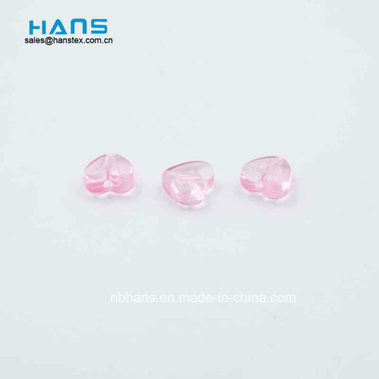 Perlas transparentes en forma de corazón