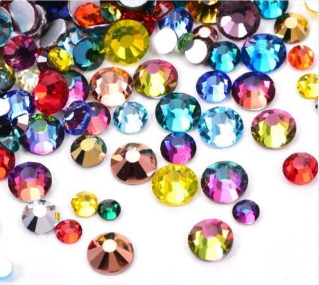 Venta al por mayor Ss4-Ss40 ronda Strass Hot Fix cristal plano de imitación posterior de vidrio plano a granel Hotfix Rhinestone para vestido de novia para la decoración de uñas