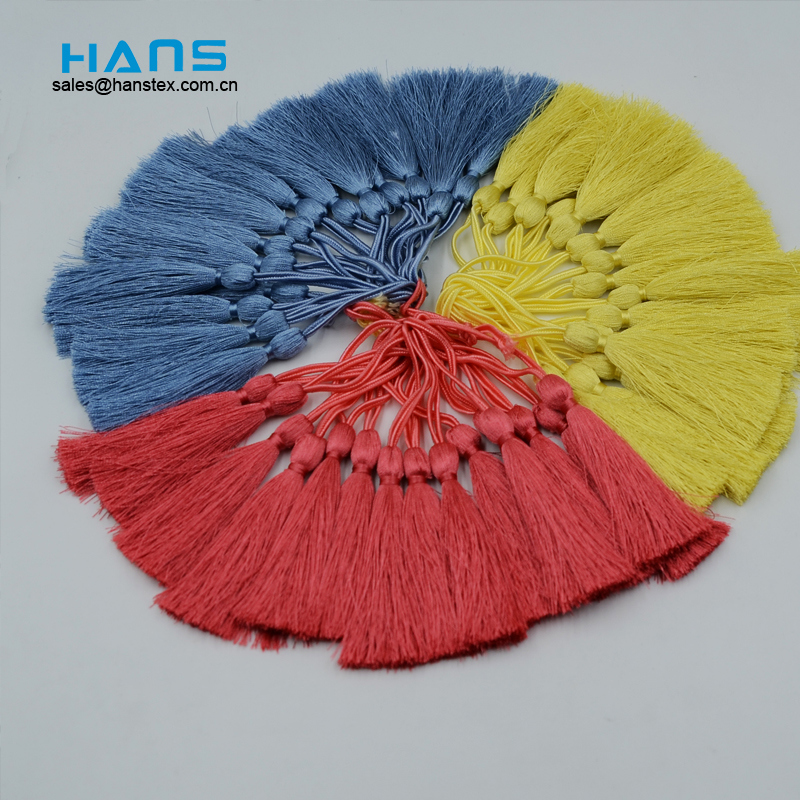 Borla de hilo de bordar