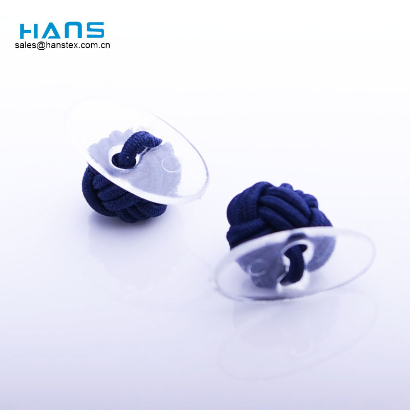 La moda vendedora caliente de Hans diseñó la ropa hecha a mano nudo chino del botón